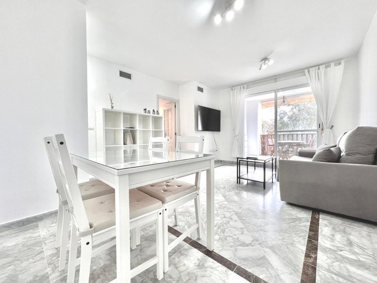 Apartment Albatros In Puerto Banus 150 Meters From The Beach 마르베야 외부 사진