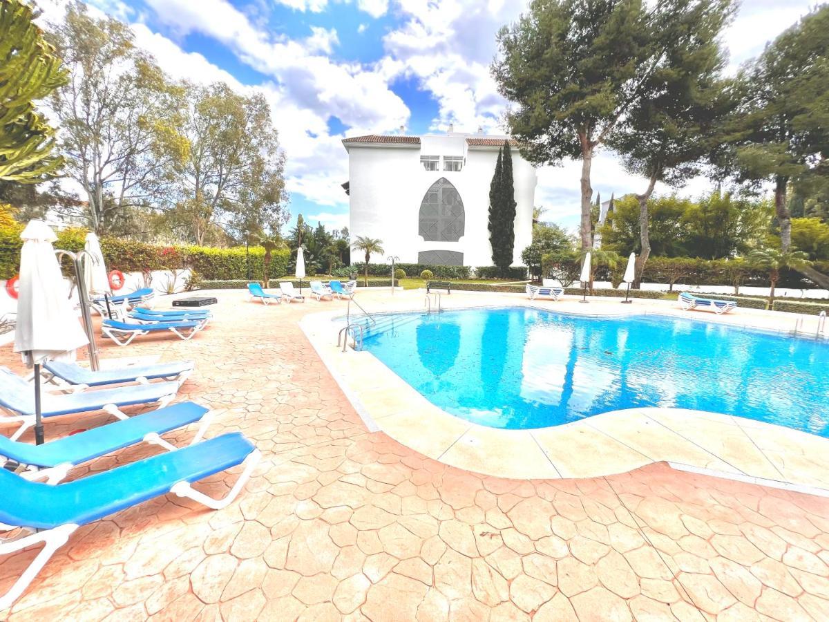 Apartment Albatros In Puerto Banus 150 Meters From The Beach 마르베야 외부 사진