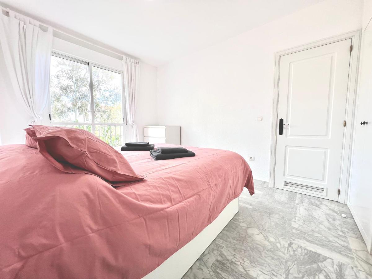 Apartment Albatros In Puerto Banus 150 Meters From The Beach 마르베야 외부 사진